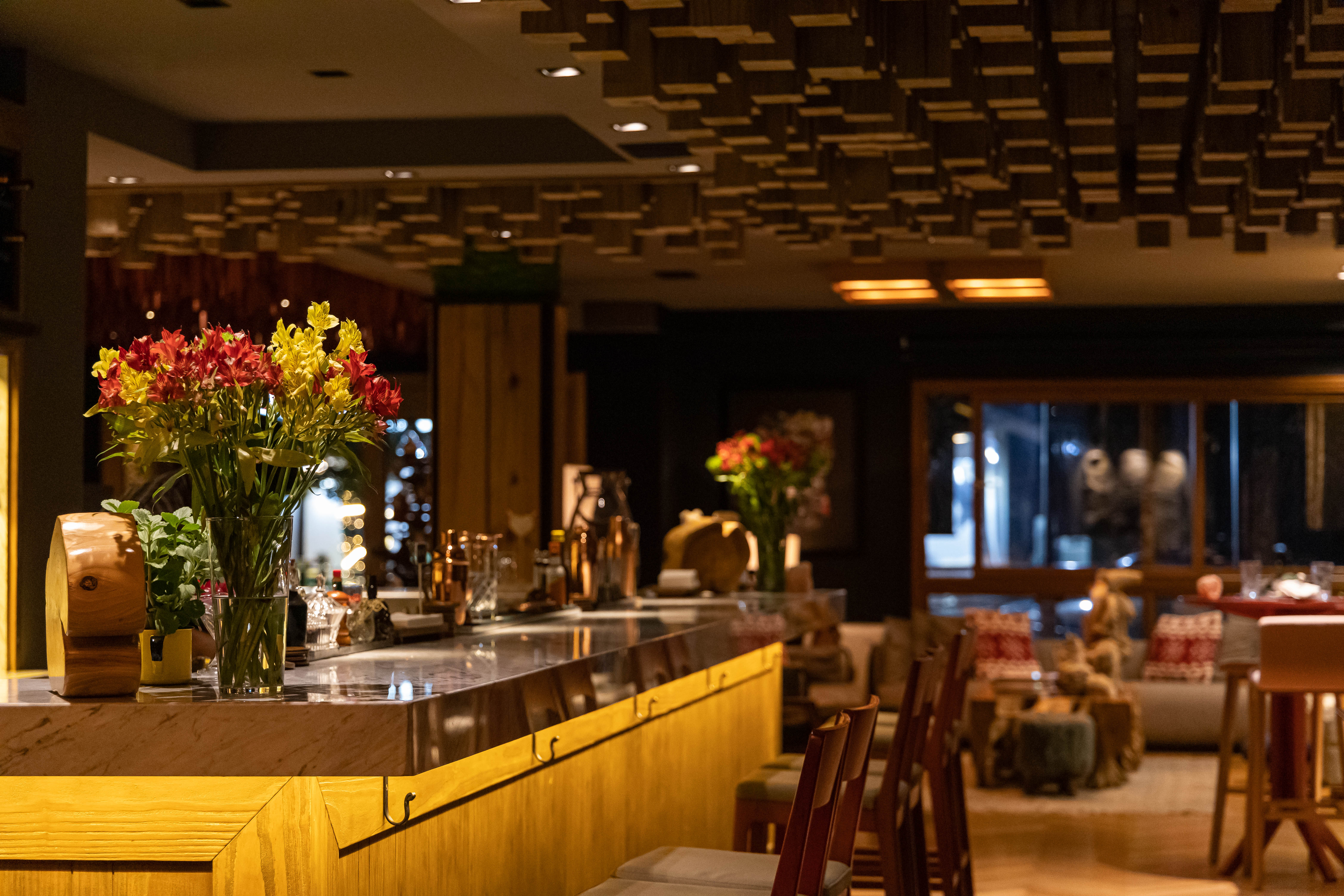 Wood Lounge Bar & Restaurante (1).jpg