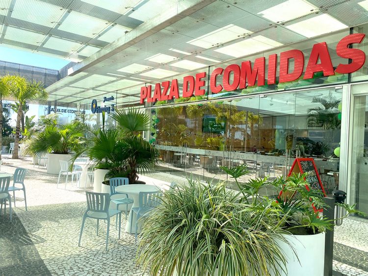 PlazaDeComidas_1.jpg