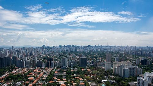 Bairro_dos_jardins_em_são_paulo.jpg